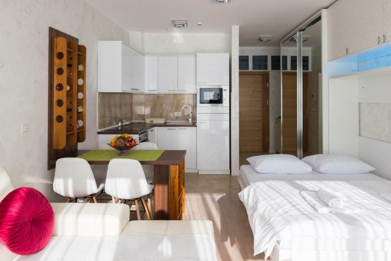 Harmonia Panorama Apartments ブドヴァ エクステリア 写真