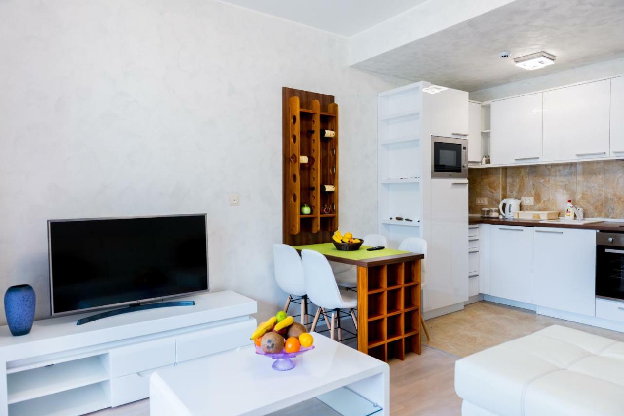 Harmonia Panorama Apartments ブドヴァ エクステリア 写真